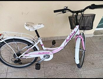 Bicicletta da donna/ragazza 