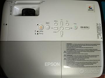 Eccellente proiettore Epson 3 LCD