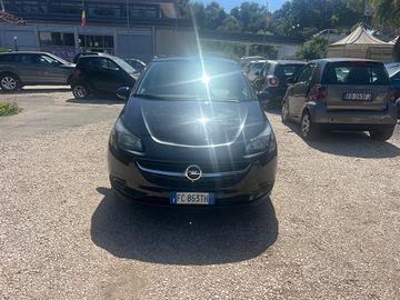 Opel Corsa 1.2 5 porte