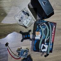 Pezzi impianto a liquido per pc custom