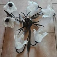 Lampadario In Ferro Battuto A 6 Paralumi In Vetro 