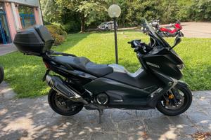 Yamaha T Max 530 SX