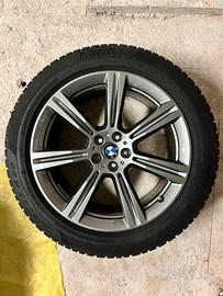 Cerchi originali BMW 20″ + Pirelli Scorpion Winter