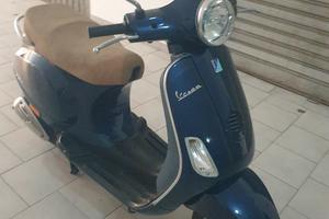 Piaggio Vespa 50 lx km 1950