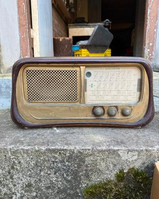 Radio antica Magnadyne