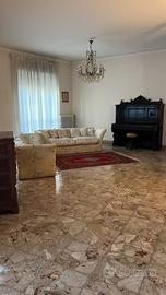 Due divani in piume d’oca