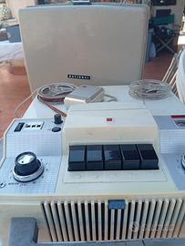 registratore a bobine vintage della National