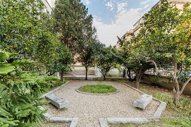 Bonaria, 2 Trivani con giardino