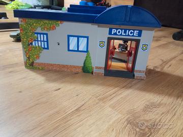 stazione di polizia