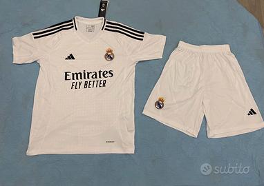 Completino Adidas Real Madrid 23/24