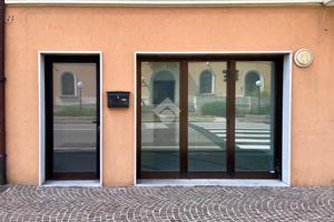 NEGOZIO A SAN GIORGIO DI NOGARO