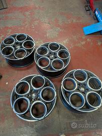 4 Cerchi in lega originali Alfa Romeo r.18