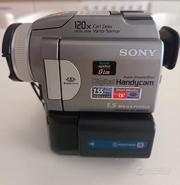 digital video camera 