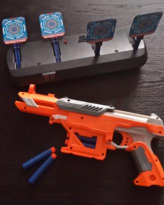 Nerf con 4 colpi e bersaglio elettronico