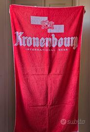 Telo mare Kronenbourg rosso.