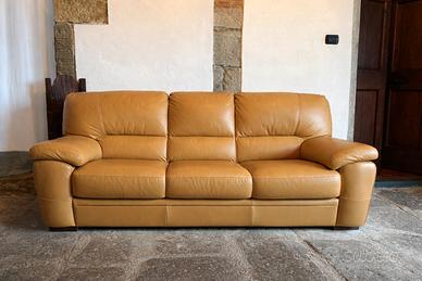 set divano 3 posti e due poltrone 