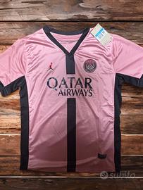 T- shirt PSG nuova