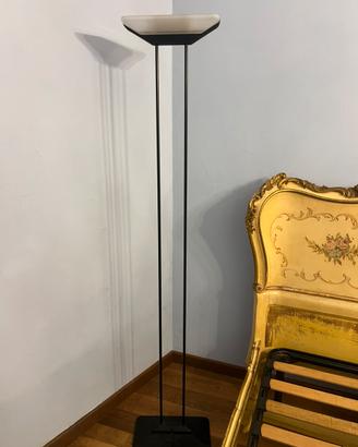 Lampada piantana