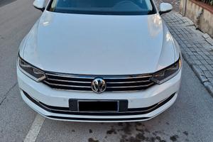 2019 Volkswagen passat