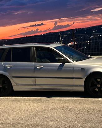 BMW E46 320d TOURING 150cv