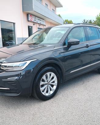 Volkswagen Tiguan 1.4 TSI eHYBRID DSG Life ***TAGL