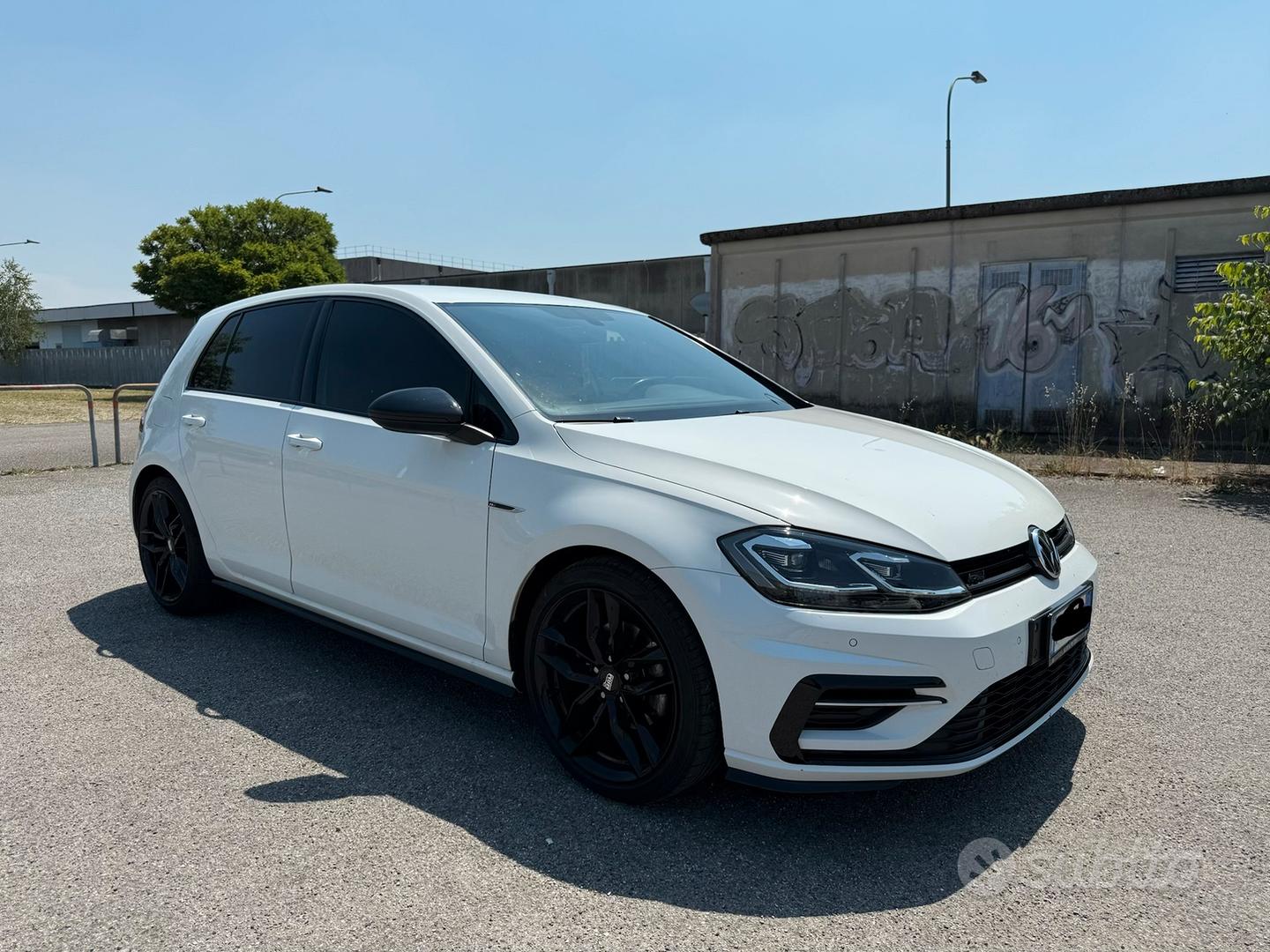 Volkswagen Golf 2017 photo 2