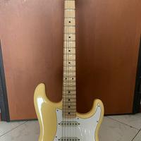 FENDER STRATOCASTER - Malmsteen  - white/vintage