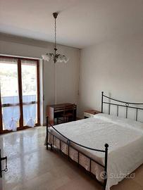 Stanza in appartamento di 100 m² a Teramo