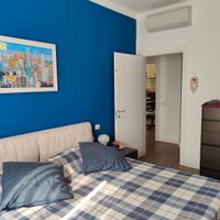 Sgombero: letto, materasso, comodini e settimanale