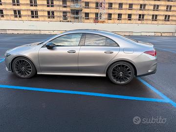 Mercedes CLA 220D Premium amg line Night Edition