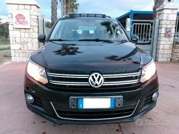 Volkswagen Tiguan 2.0 TDI 140 CV Sport & Style Blu