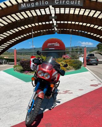Super Teneré 750