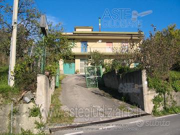 Rustico/Casale/Corte Montecorvino Rovella