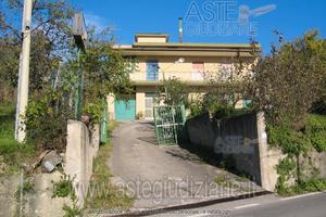 Rustico/Casale/Corte Montecorvino Rovella