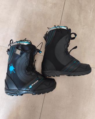 Scarponi snowboard donna Northwave Dahlia. 