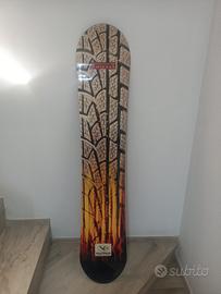 Tavola snowboard Pirelli, mai utilizzata!