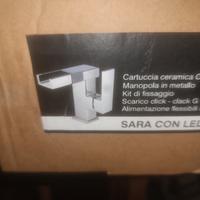 rubinetto a cascata con led