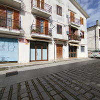 Locale commerciale in zona di passaggio