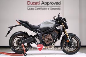 Honda CB 650 R e-clutch solo 6.886 km