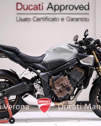 Honda CB 650 R e-clutch solo 6.886 km