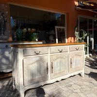 Credenza Provenzale