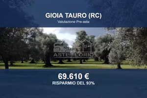 Immobile in asta di 15000 m² a Gioia Tauro
