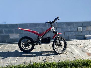 Moto mini trial elettrico 16’