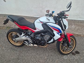 Honda CB 650 F ABS (2015) - accessori Givi/SW-Mot.