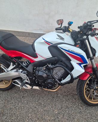 Honda CB 650 F ABS (2015) - accessori Givi/SW-Mot.
