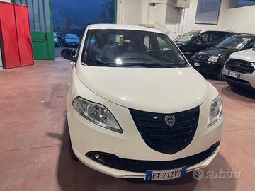 Lancia Ypsilon 1.2 69 CV 5 porte ELLE