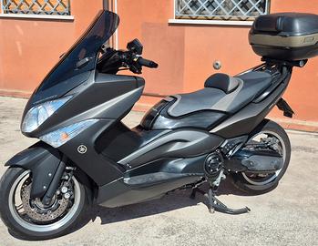 Yamaha TMax 500