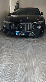 Maserati levante gran sport 250cv