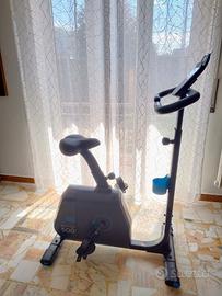 Cyclette autoalimentata Domyos EB 500