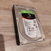 hard disk Seagate ironwolf 4tb pari al nuovo